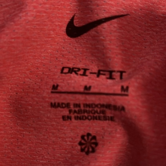 NWOT Nike Running Quarter Zip - Picture 2 of 2